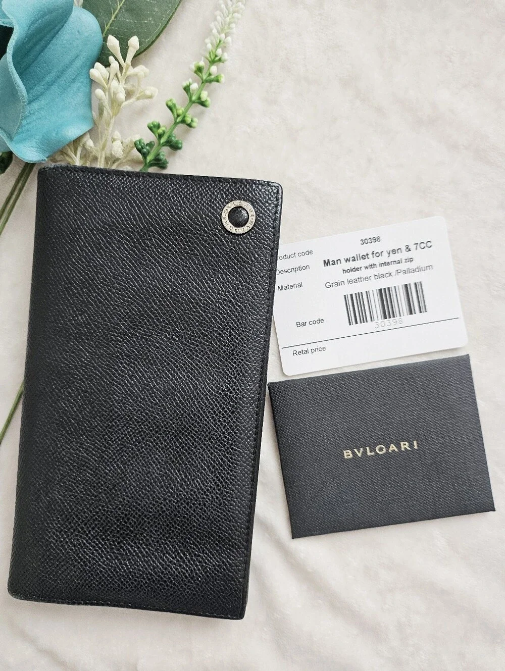 BVLGARI Black Grain Leather Men's Long Wallet Blue Interiors